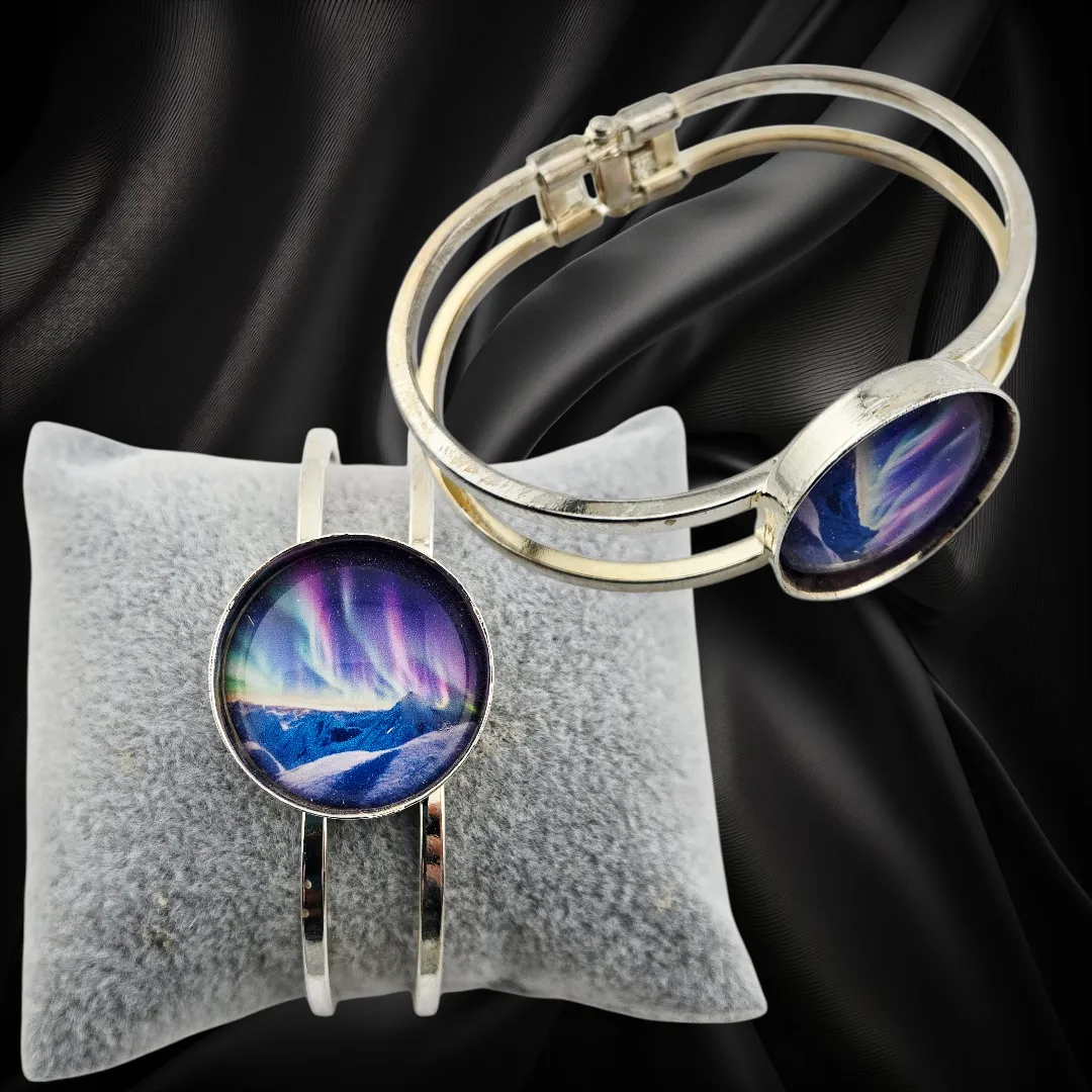 Silvery Bangle Northern Lights - Handmade