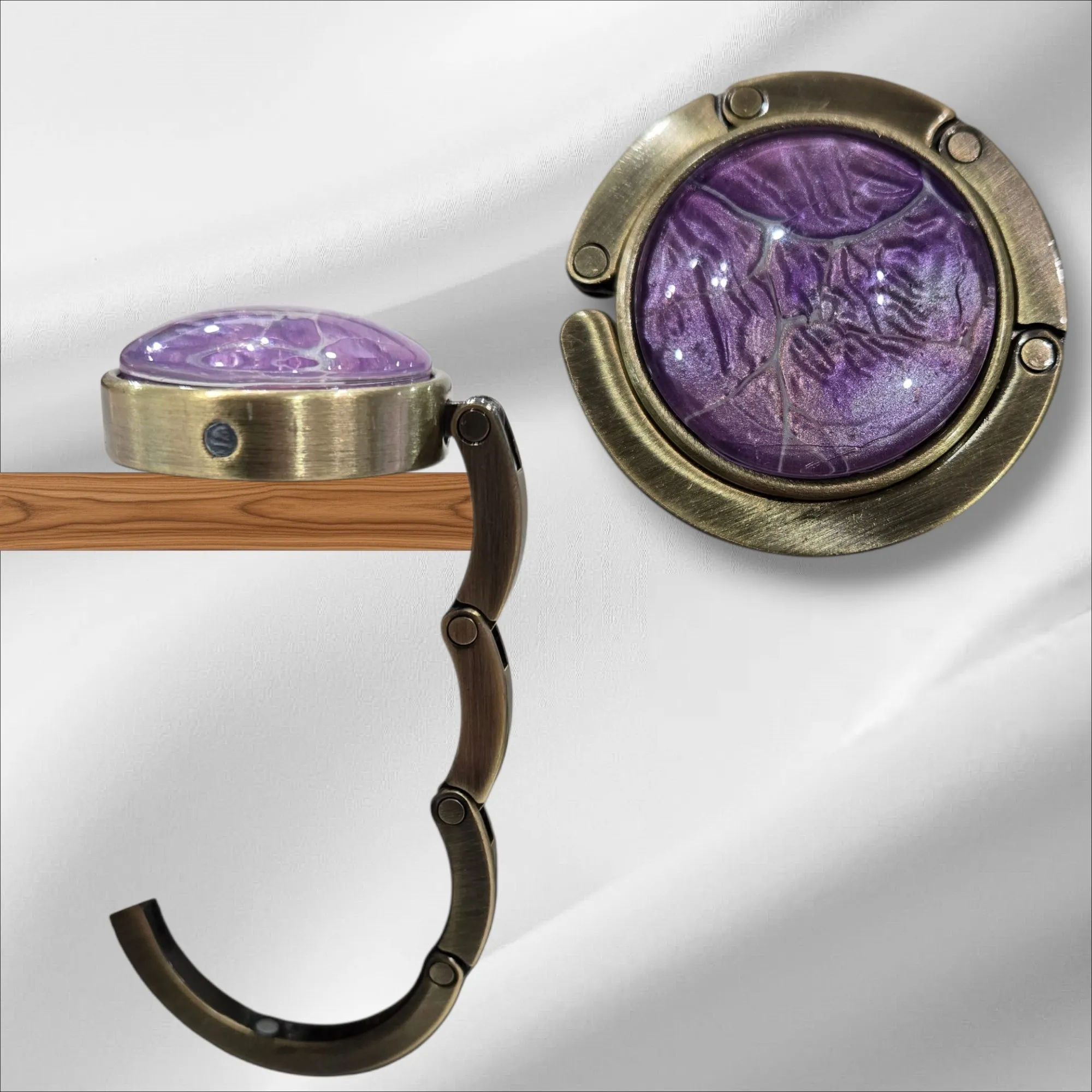 Antique Bronze Metal/Metallic Purple Design Purse Hanger