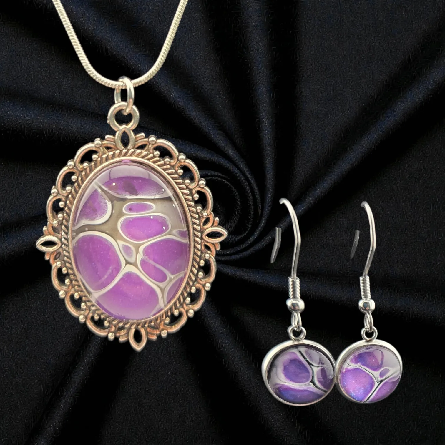Purple Oval Necklace & Earring Set – Silver Tone