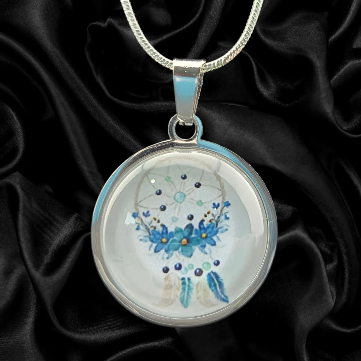 Blue Feather Dreamcatcher Splash Necklace