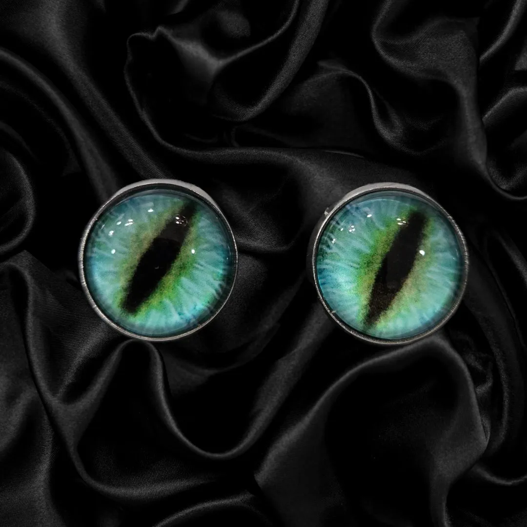 Dragon Studs