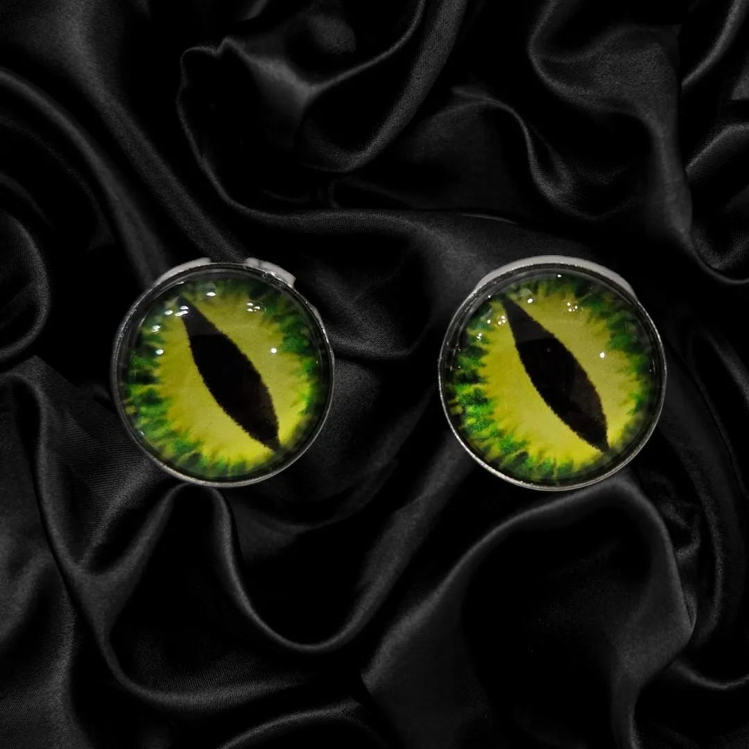 Dragon Studs