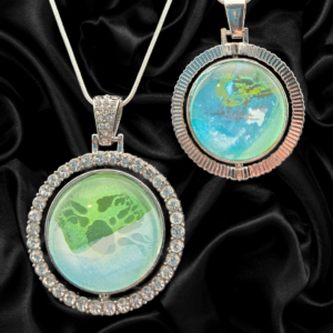 Double-Sided Aqua & Green Abstract Rotating Pendant Necklace – Silver